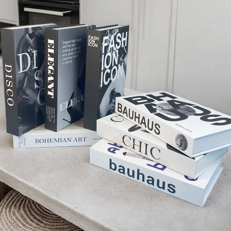 Libri decorativi per profumi d - Perfume Fragrance House recensione e prezzo